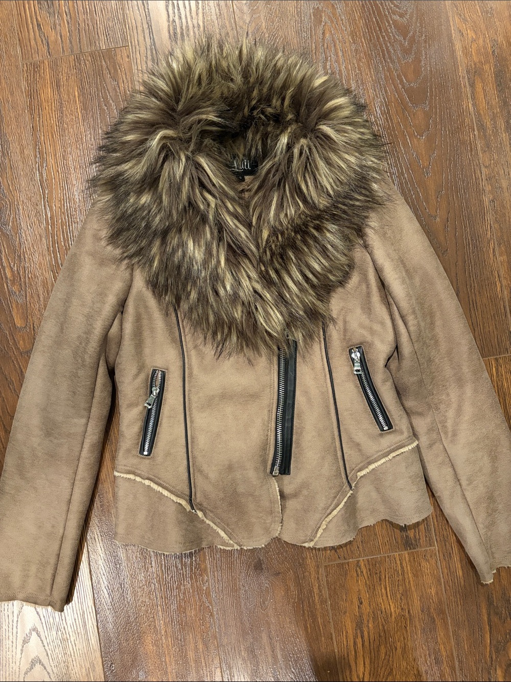 NWOT Luii Taupe Teddy Jacket with Faux Fur Collar